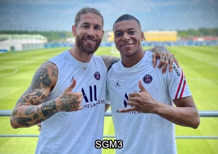 81d7761f1682a48c0707589ebd9a773f